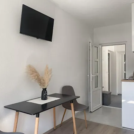 Apartments Vujcic Апартаменти *